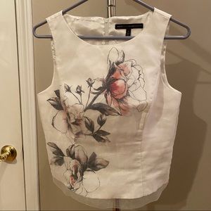 WHITE HOUSE BLACK MARKET floral shell top